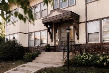Main picture of 3201 Lyndale Ave S