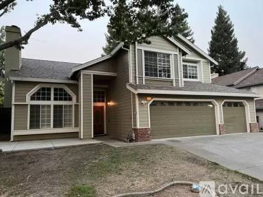 Main picture of 130 Bayline Cir