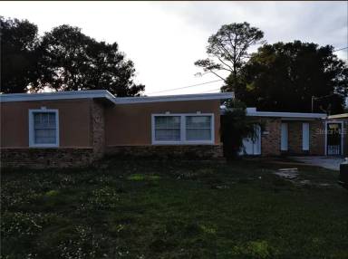 Main picture of 122 Lynbrook Dr