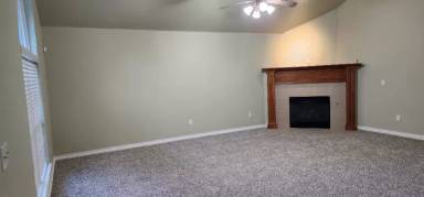 Main picture of 917 Greenfield Ave