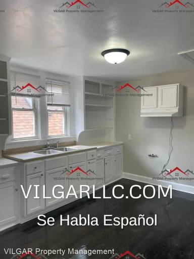 Main picture of 4907 Tod Ave
