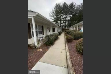 Main picture of 1815 Vincenza Dr