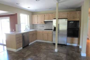 Main picture of 5124 Leigh Ave