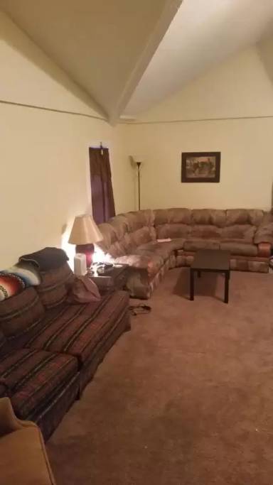 Main picture of 10 N McDonald St