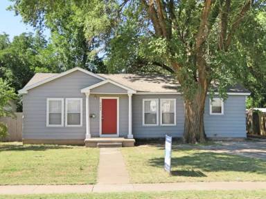 Main picture of 3405 24th St