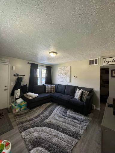 Main picture of 353 Cypress Dr