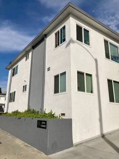 Main picture of 2050 Cherry Ave