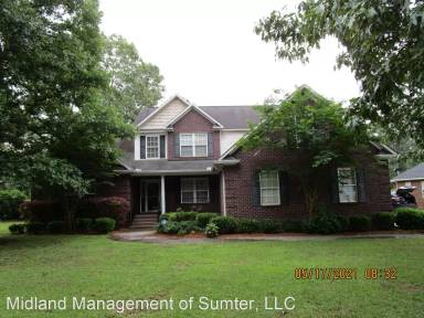 Main picture of 200 Lakewood Dr
