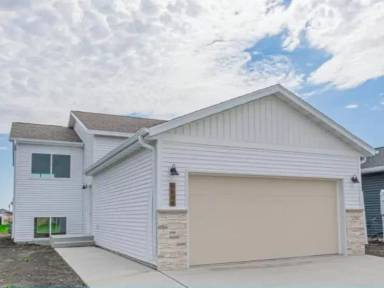 Main picture of 6606 68th St S
