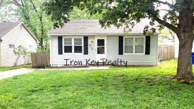 Main picture of 8515 Eby Ave