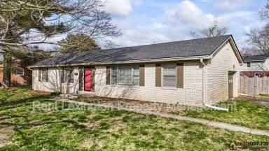 Main picture of 152 Bayberry Rd