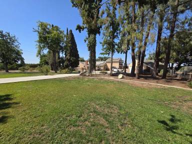 Main picture of 14652 Grangeville Blvd