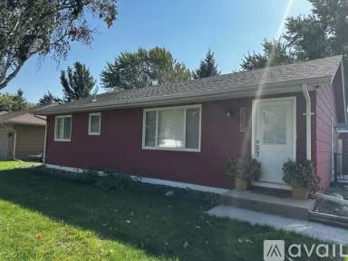 Main picture of 3280 Lower 150th St W