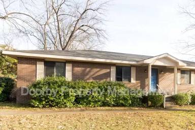 Main picture of 115 Crisman St