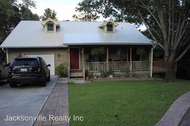 Main picture of 422 Whirlaway Blvd