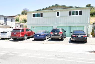 Main picture of 5956 Streamview Dr