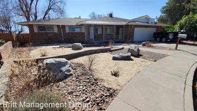 Main picture of 2390 Barnes Cir