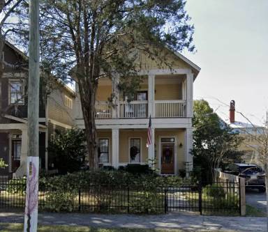 Main picture of 1246 N Market St