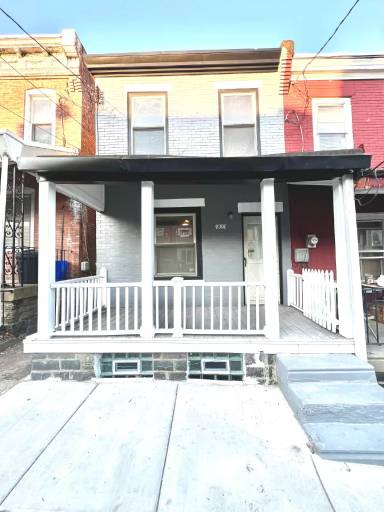 Main picture of 6025 Magnolia St