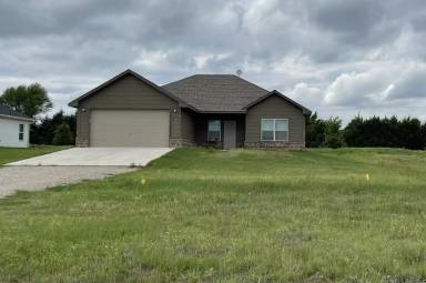 Main picture of 334 Western Hills Dr