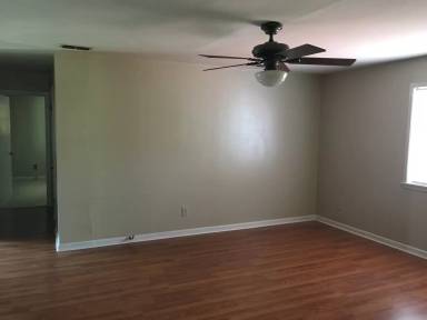 Main picture of 610 Portland Ave