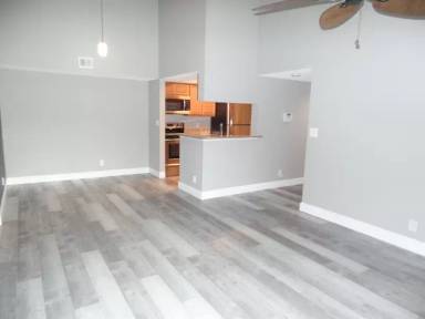 Main picture of 5612 Rock Island Rd