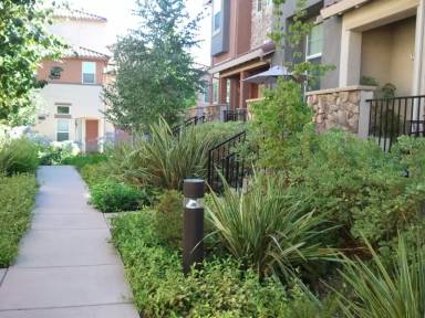 Main picture of 2580 W El Camino Ave