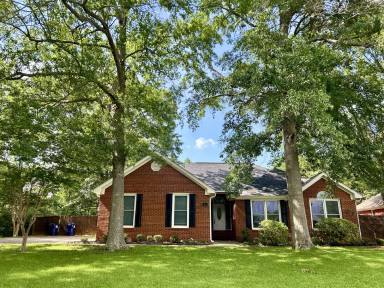 Main picture of 111 Gary Glen Blvd