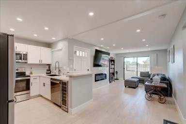 Main picture of 3554 Sunset Ln