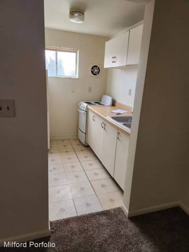Main picture of 900 Mohawk Trl