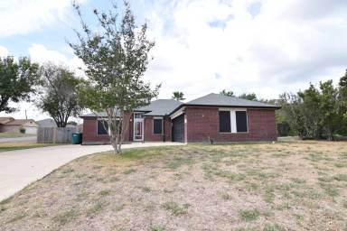 Main picture of 616 Arapaho Dr