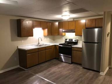 Main picture of 608 West St