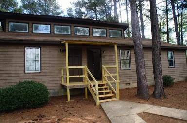 Main picture of 402 Freeman Dr