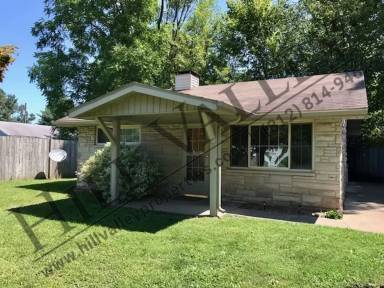 Main picture of 2370 Idaho St