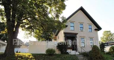 Main picture of 64 Washington St