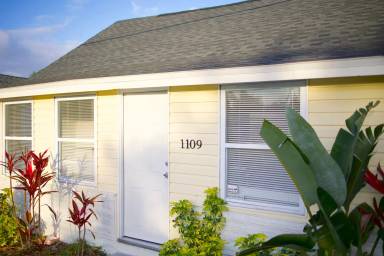 Main picture of 1109 Blanche B Littlejohn Trl