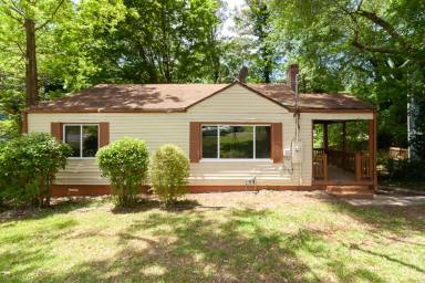 Main picture of 1123 Graymont Dr SW