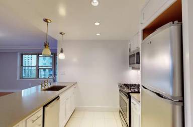 Main picture of 854 Amsterdam Ave