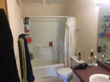 Main picture of 2219 Michigan St