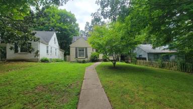 Main picture of 202 Fenley Ave