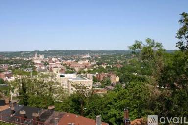Main picture of 3408 Iowa St