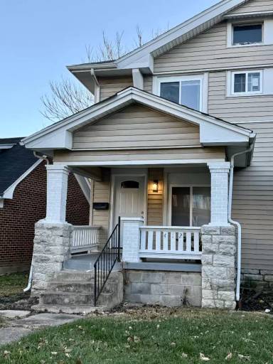 Main picture of 420 Neal Ave