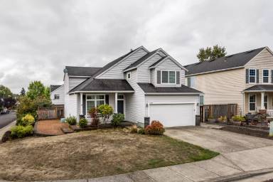 Main picture of 34740 Glacier Ave