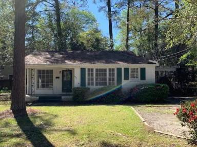 Main picture of 1604 Boone Dr