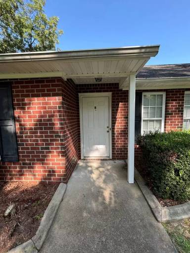 Main picture of 601 Prince Ave