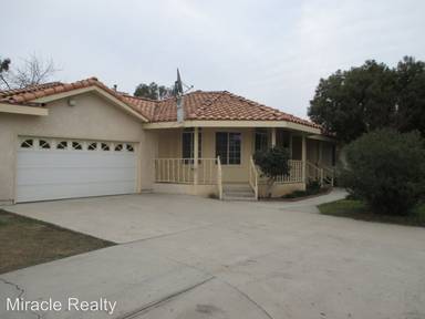 Main picture of 25249 Berkeley Dr