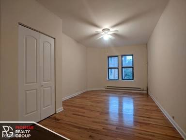 Main picture of 3720 1/2 N Pine Grove Ave