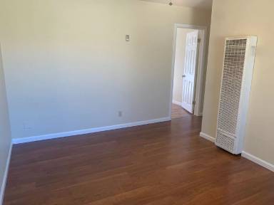 Main picture of 338 Brown St