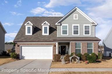 Main picture of 190 Ashberry Ln