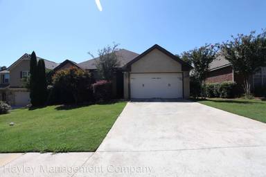 Main picture of 1277 Tulip Ct